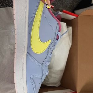 Brand new Nike shoes